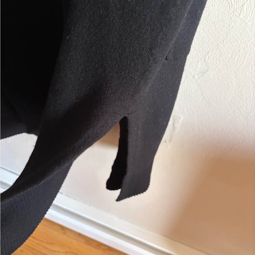 Tahari Black Merino Wool Vest - Picture 6 of 6